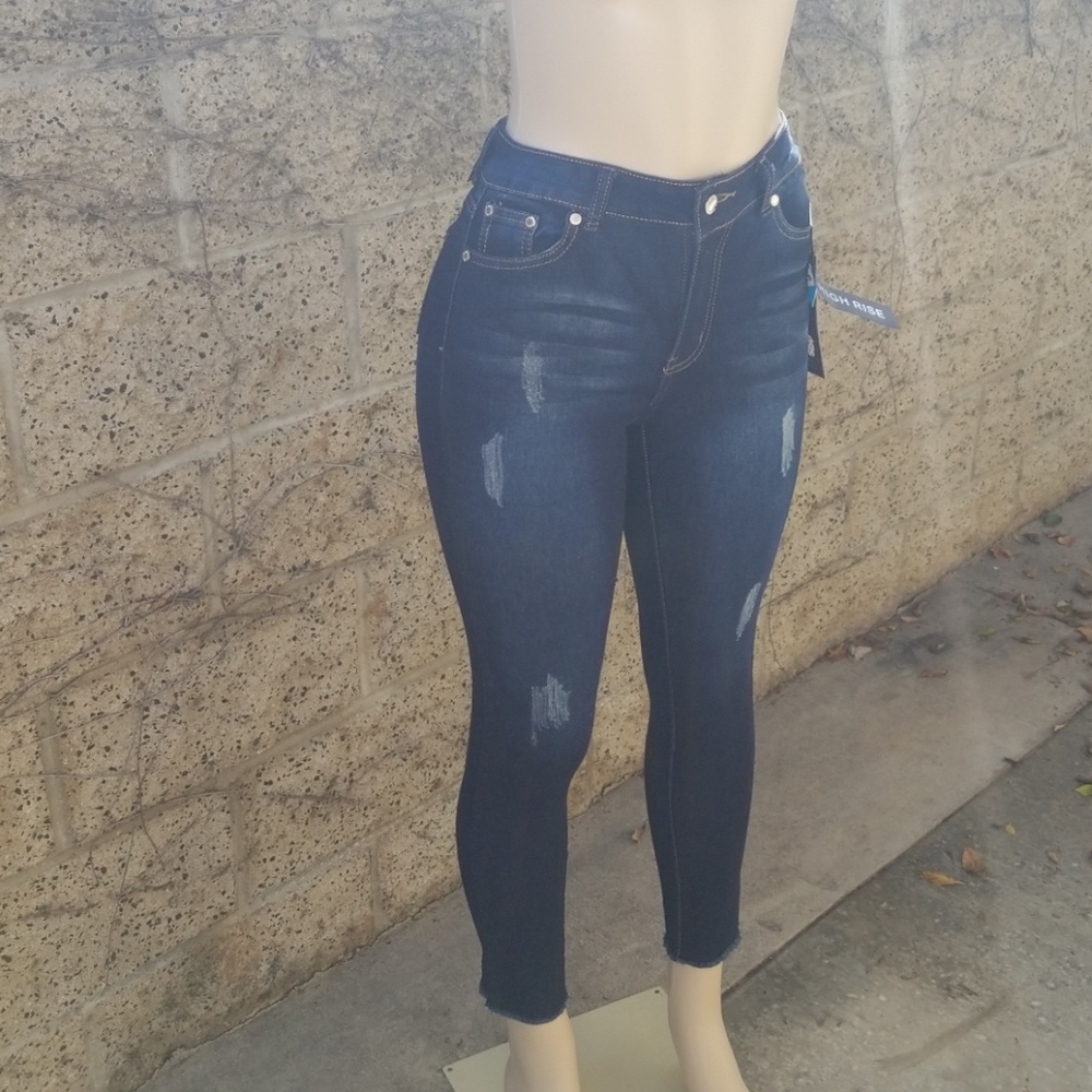Super High Rise Jeans - Picture 2 of 4
